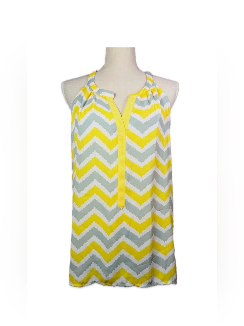 Tacera Chevron Blouse Women’s Size L Yellow/Gray/White Sleeveless
